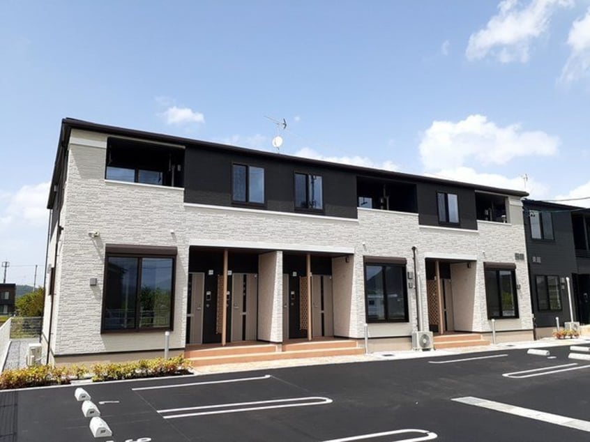  綾川ヒルズ　西館