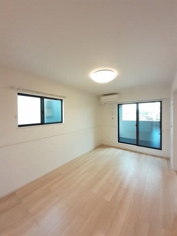  綾川ヒルズ　西館