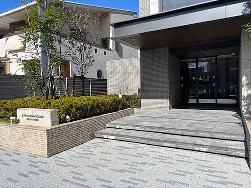 エントランス サーパス上之町フロントマークス