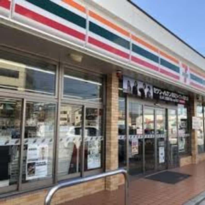 セブンイレブン 高松上福岡町店(コンビニ)まで293m ルピナス　B棟