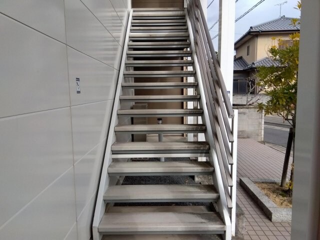  レオパレス坂出