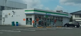 ファミリーマート 東かがわ中筋店(コンビニ)まで800m ミルフロールⅣB
