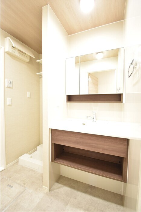  カルテット　D棟