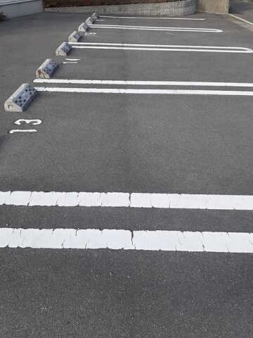  ラベリーズ・八幡