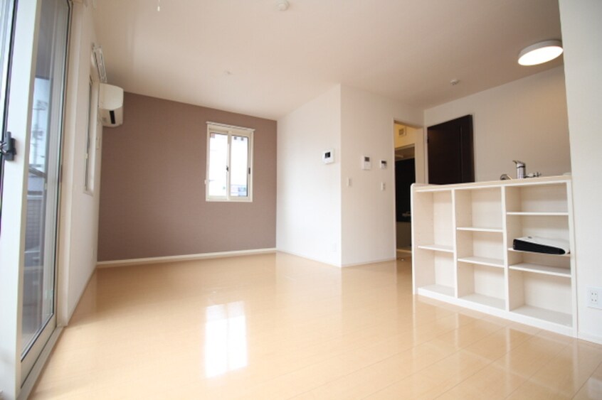  サンヒルズ伏石