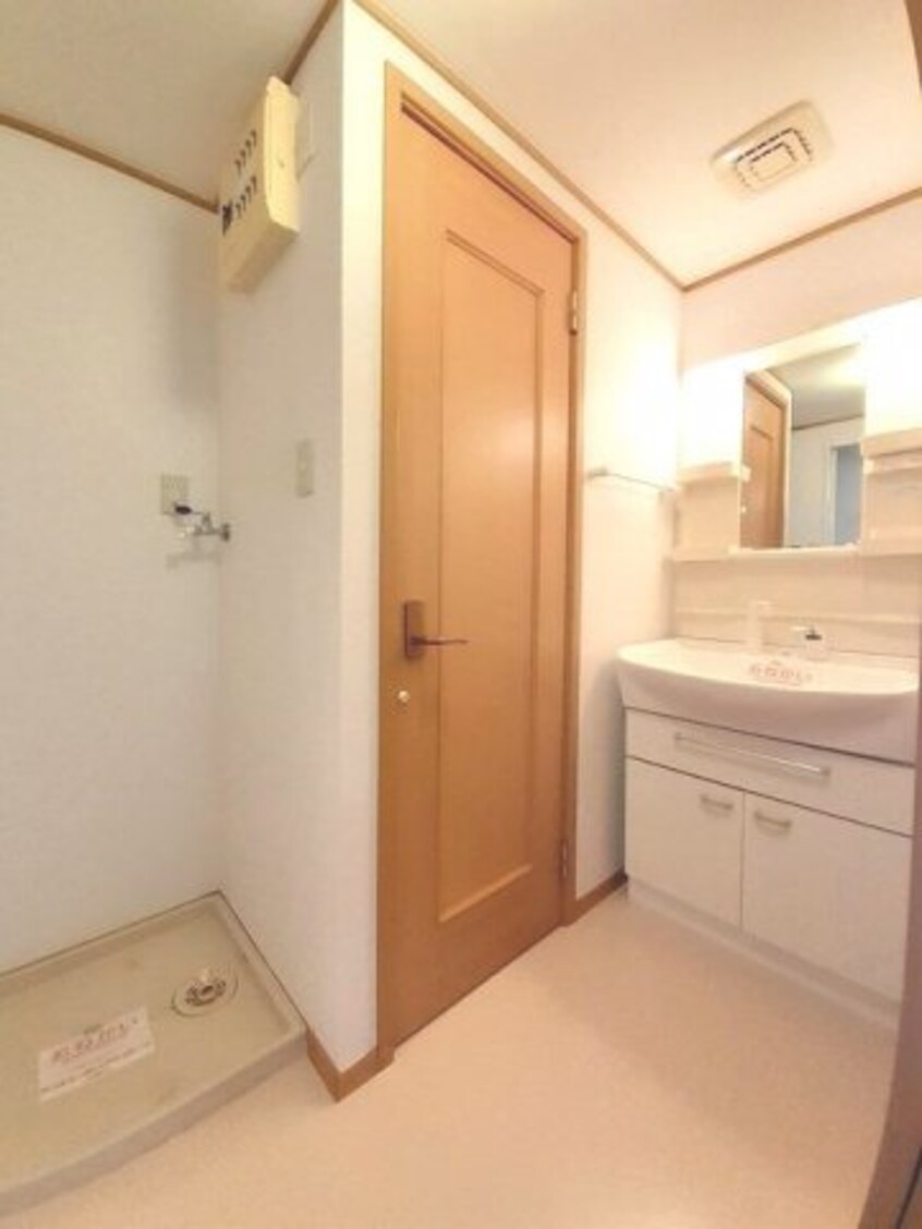  アロッジオＫ３　Ｂ