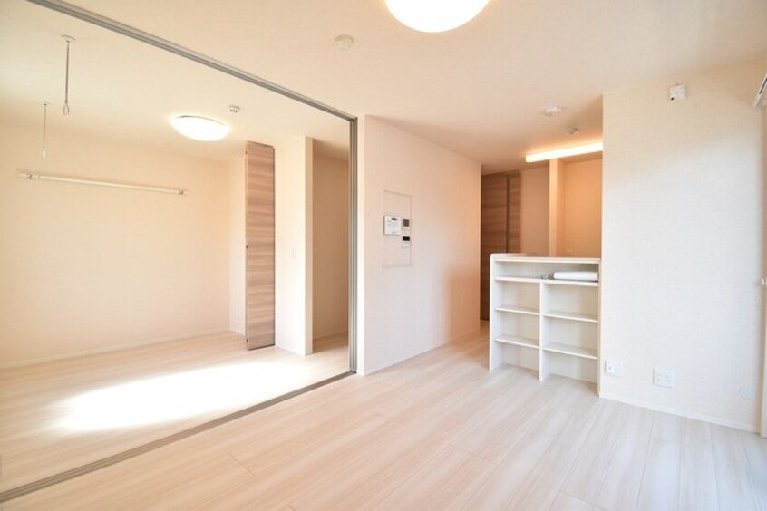  ユニヴェール　F棟