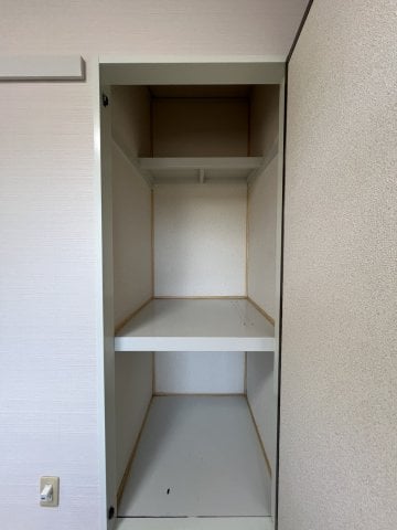  Ｒaffles Ｅlegance