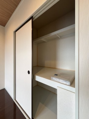  Ｒaffles Ｅlegance