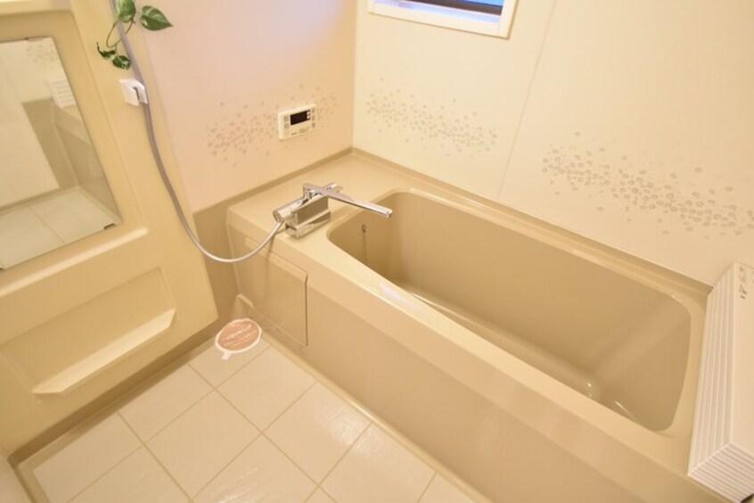  リビングタウン宇多津東　B棟