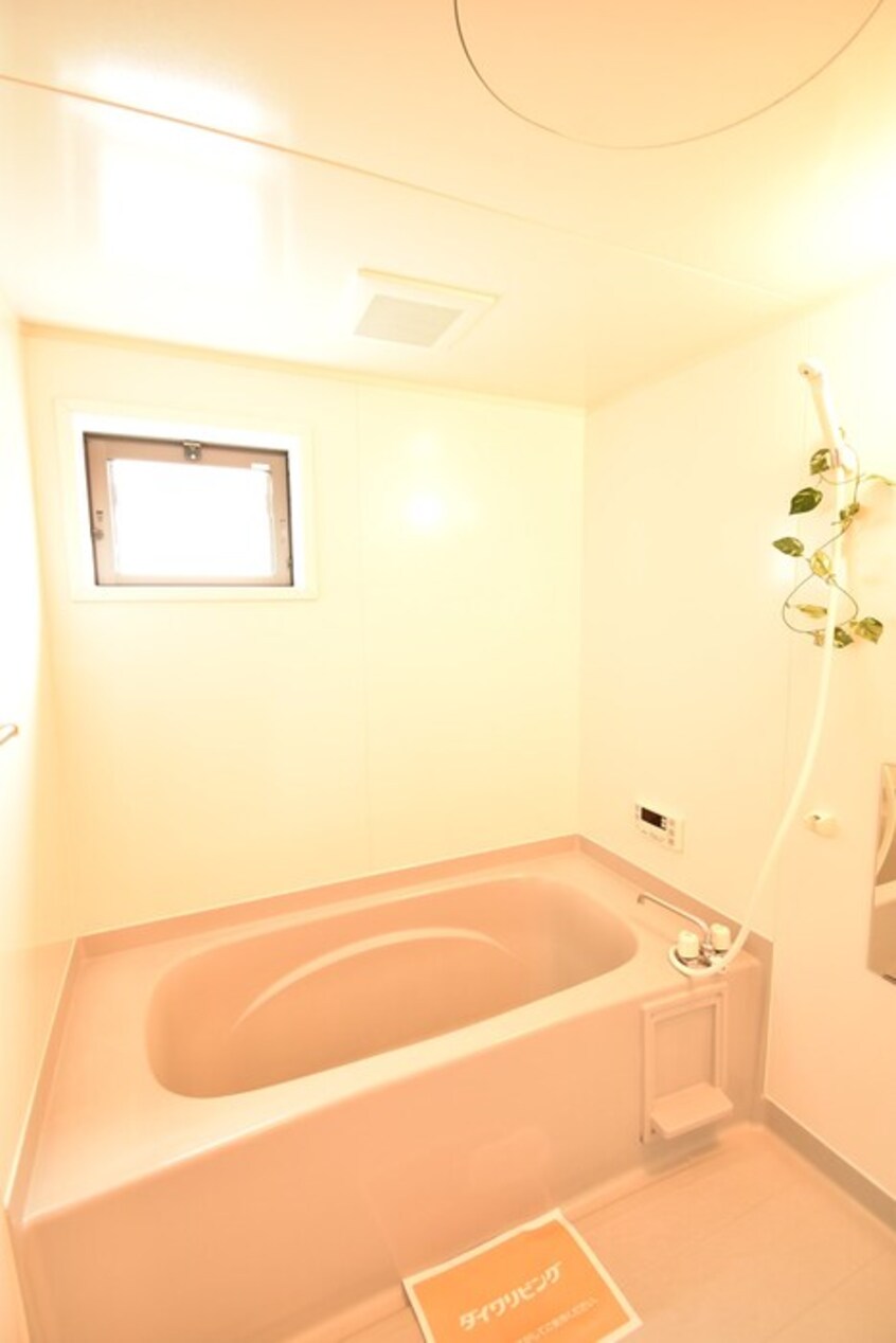  リビングタウン宇多津東　D棟