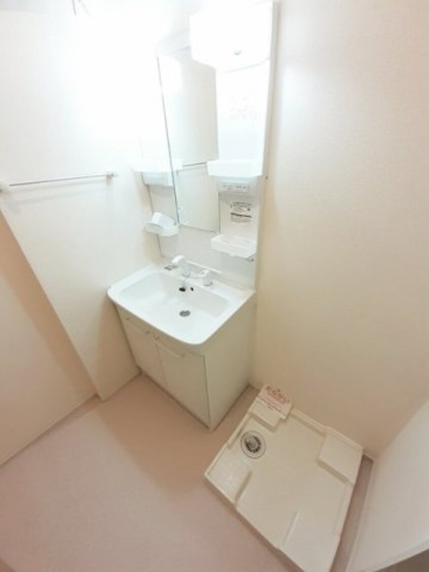  グランド・アヴェニュー　Ａ