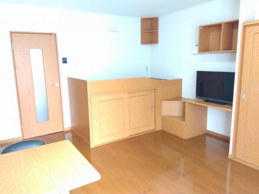  レオパレスドリーム坂出