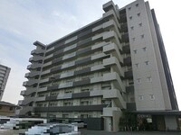 サーパス三条スクエアガーデン