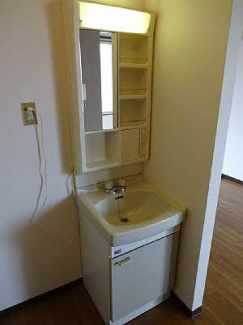  フレンド・ハイツ