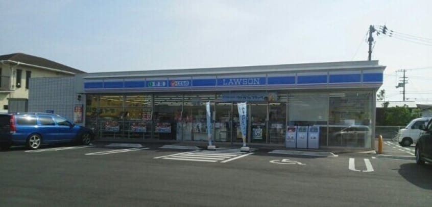 ローソン高松木太町７区店さんまで120m カーサ・リーヴァ