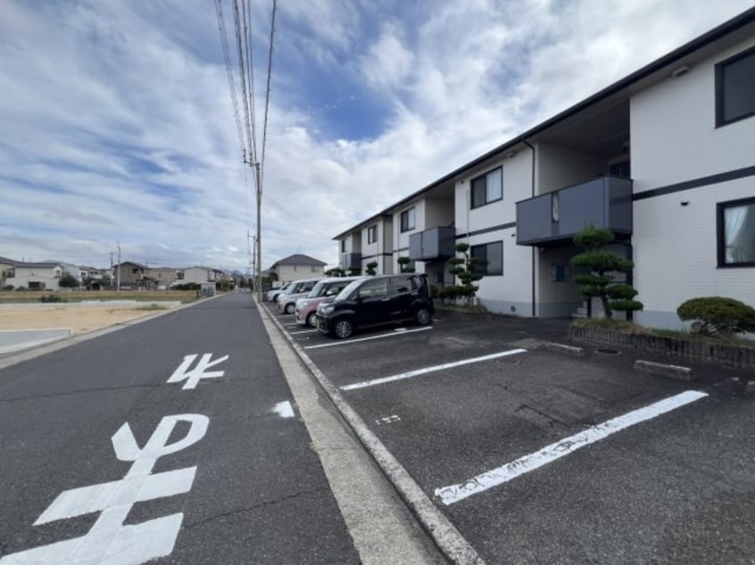  セジュール松縄 B棟