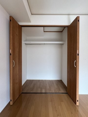  セジュール松縄 B棟