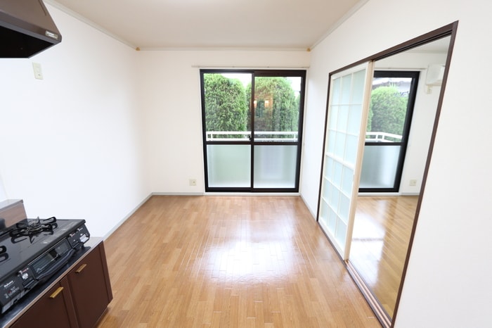  チェリータウン川東　A棟