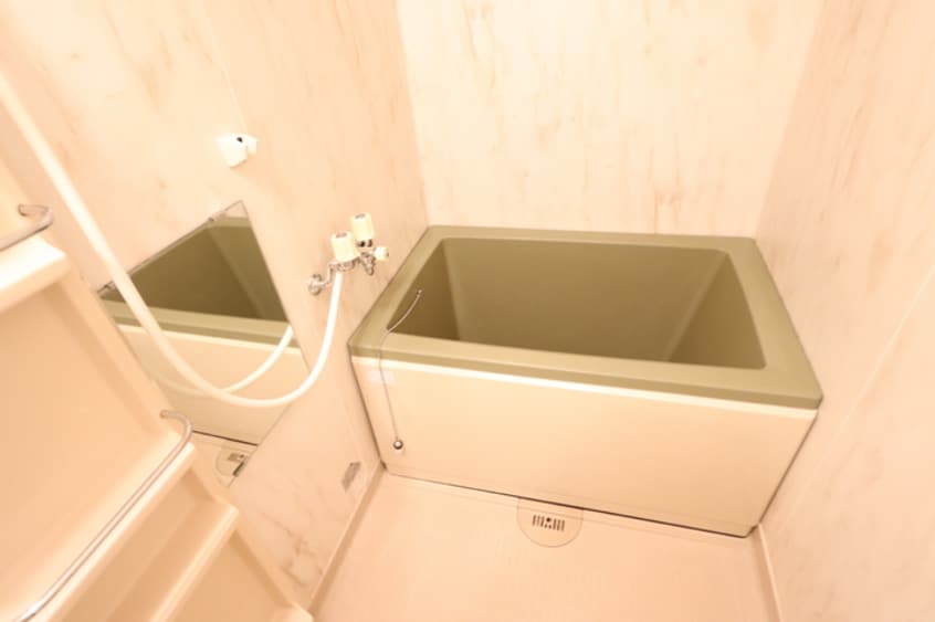  チェリータウン川東　A棟