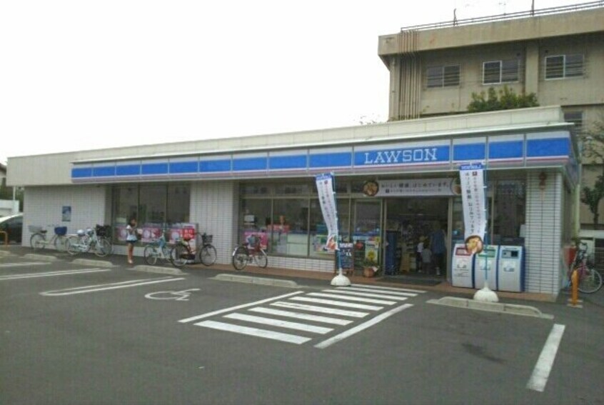 ローソン高松木太町７区店さんまで350m カーサ木太Ⅱ