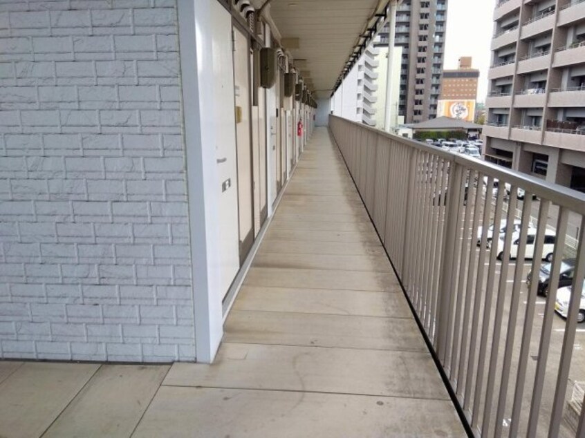  レオパレス宇多津