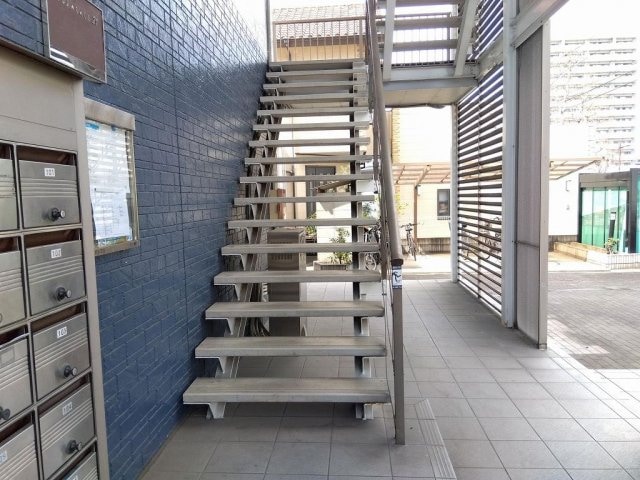  レオパレス宇多津