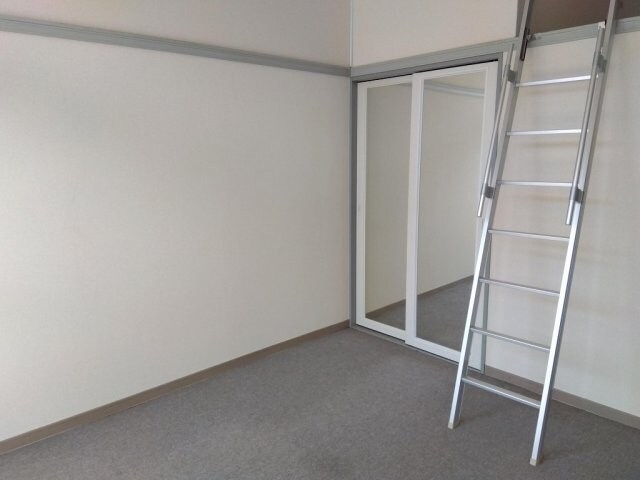  レオパレス宇多津