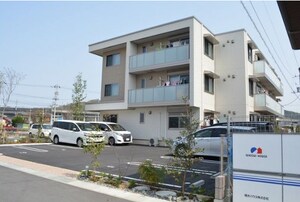 シャーメゾン宇多津 D棟