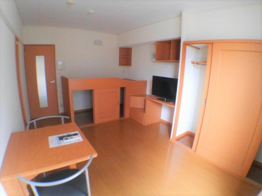  レオパレス東大浜２