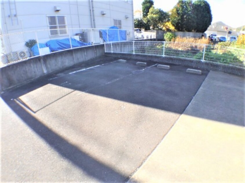  レオパレス栗林南