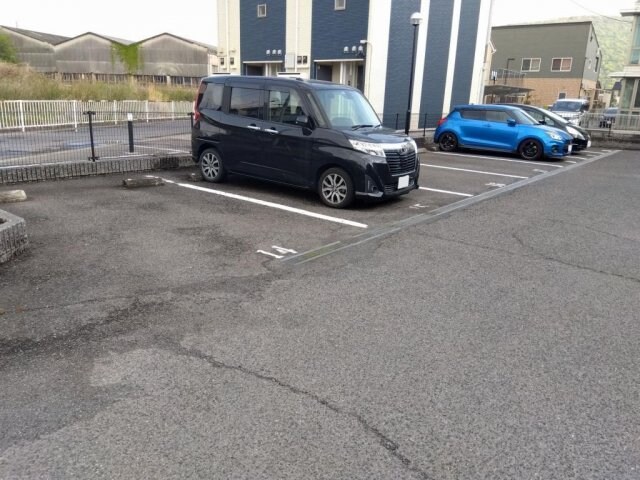  レオパレス久米東