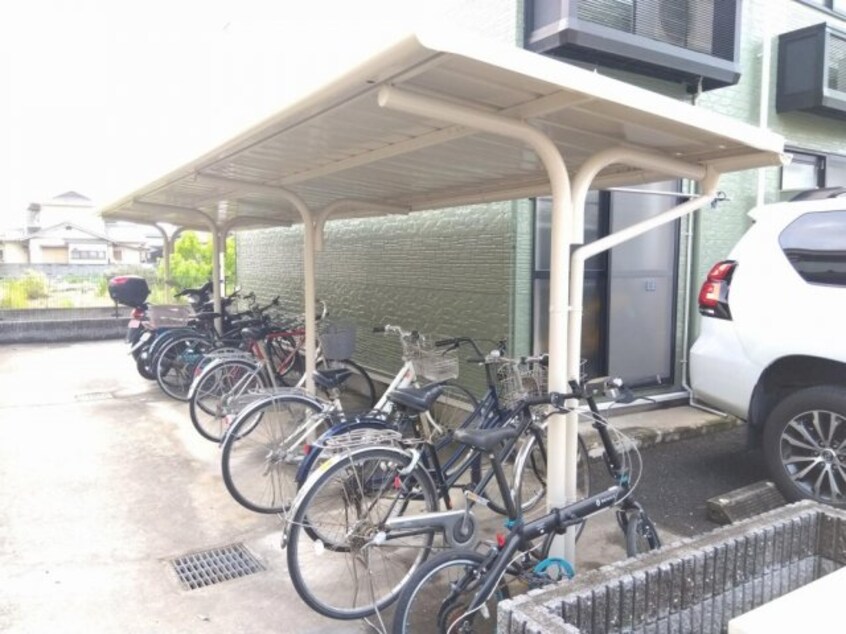  レオパレス久米東