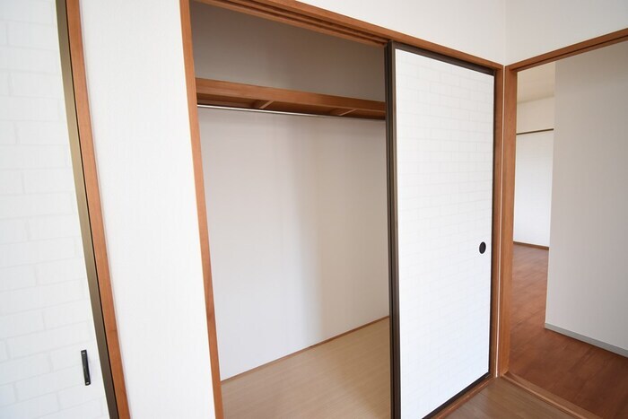  ロイヤルコート　セラ