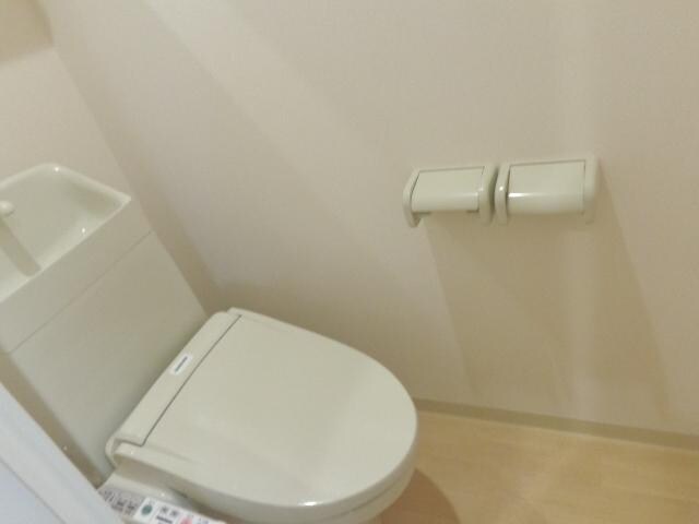 シャワー付トイレ リリア