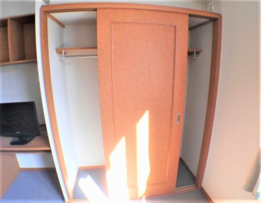  レオパレスアイアイ