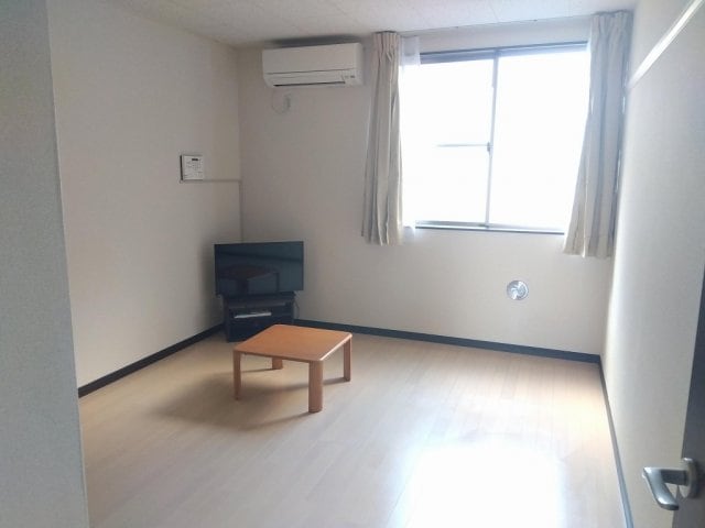  レオネクスト旭町