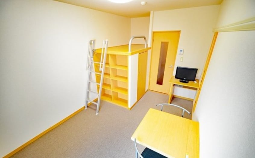  レオパレスアステック