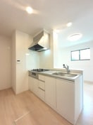  ルルディ　モトヤマＢ