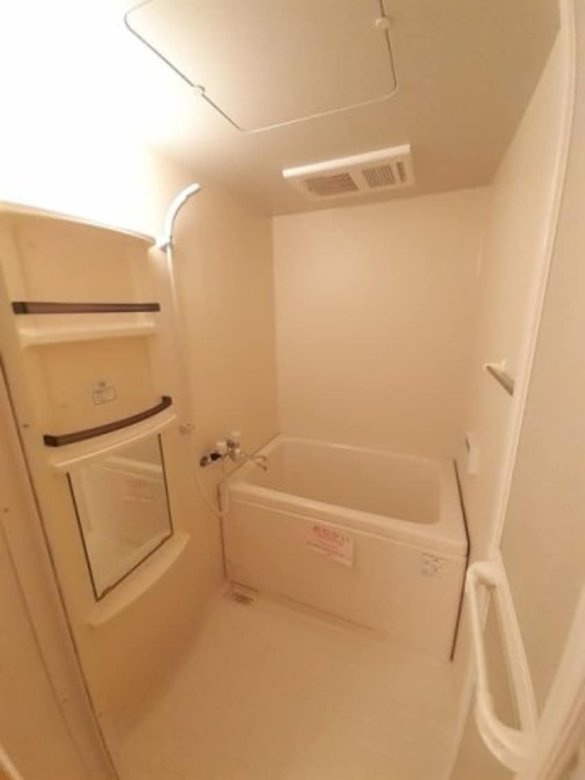  エルピーダＭ　Ｄ棟