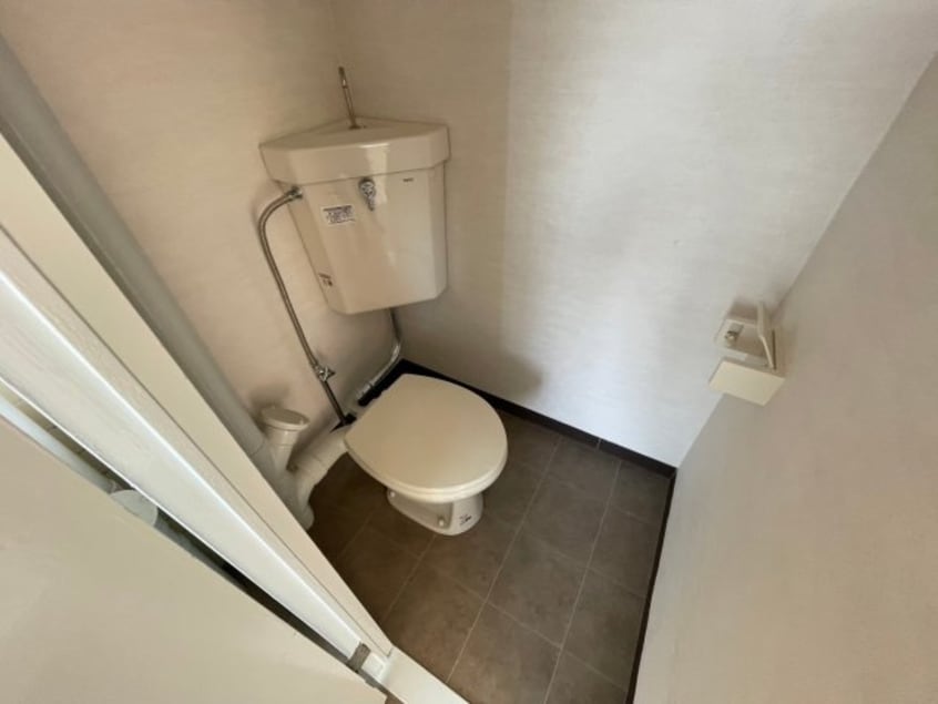  ラ・トゥール高松町　F1