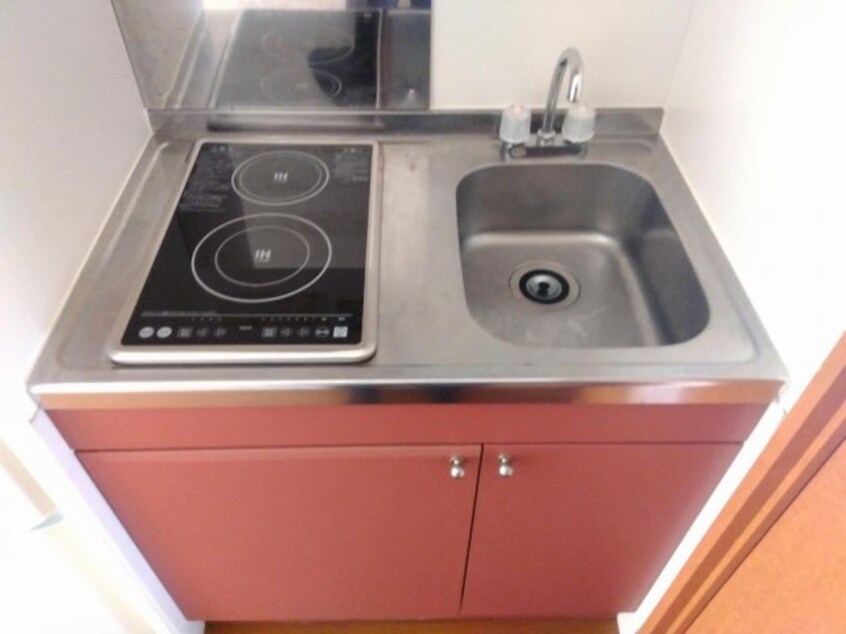  レオパレスルイーズ坂出