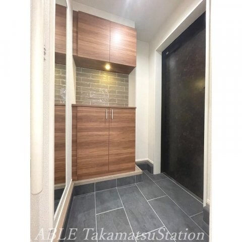  ヴォワレ エ フルール新北町