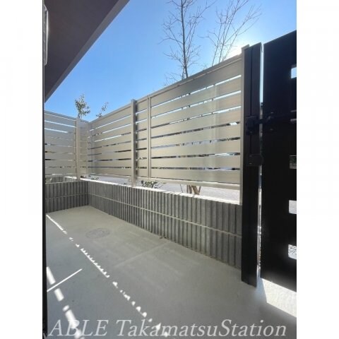  ヴォワレ エ フルール新北町