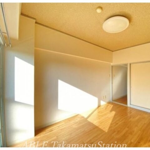  プレアール高松西町