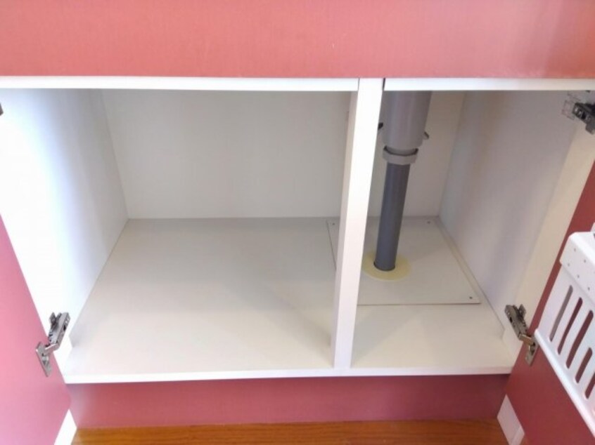  レオパレスクリスマスローズ