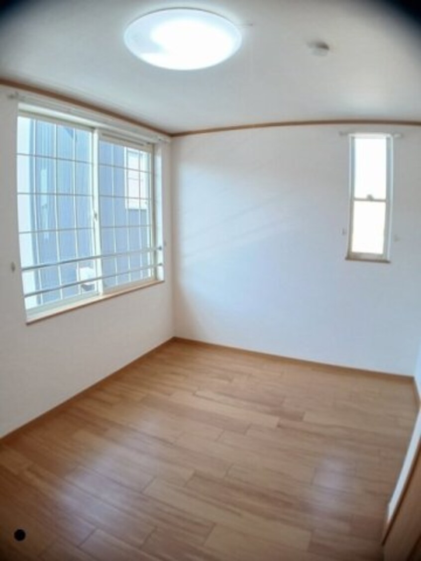  サニーレジデンスＢ