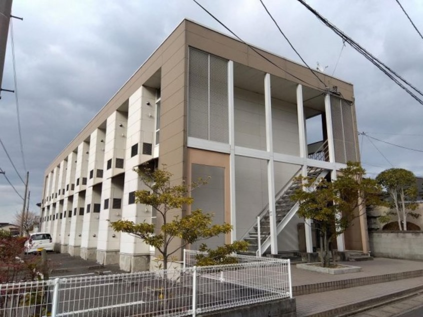  レオパレス坂出