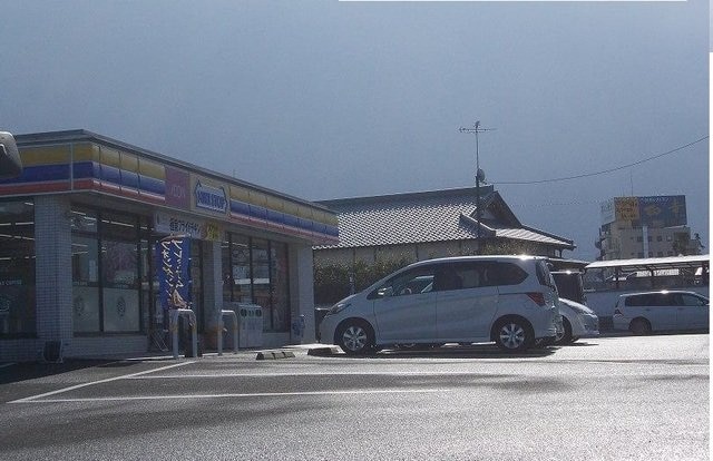 ミニストップ香川町店さんまで1500m なかよしハイツ　１