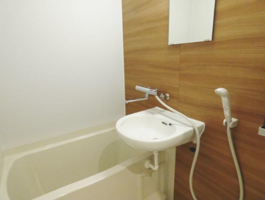  オレンジコート栗林